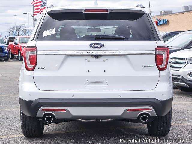 Ford Explorer 2017 photo 4